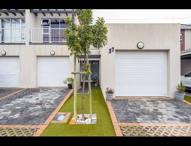 3 BEDROOM HOUSE RENTED IN BUH REIN ESTATE